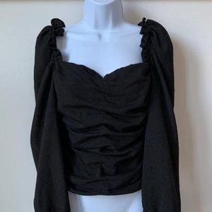 (SOLD) NWT- ASTR puff sleeve square neck top - black